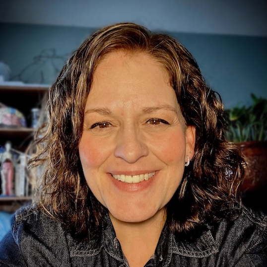 Angie Baer - Teacher - MyFunScience.com