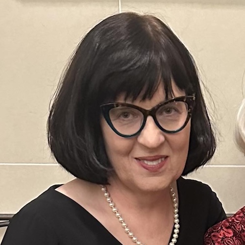 Faith Cruz - Teacher - MyFunScience.com